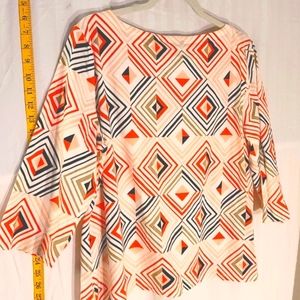 Womens Geometric Blouse w/ 3/4 Sleeves